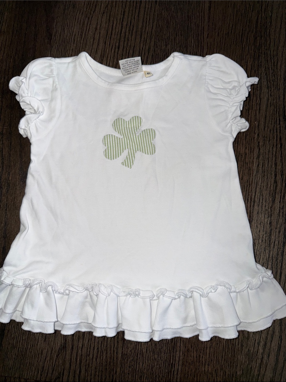 Girls White Ruffle Short Sleeve Tee with Green Clover - size 4T